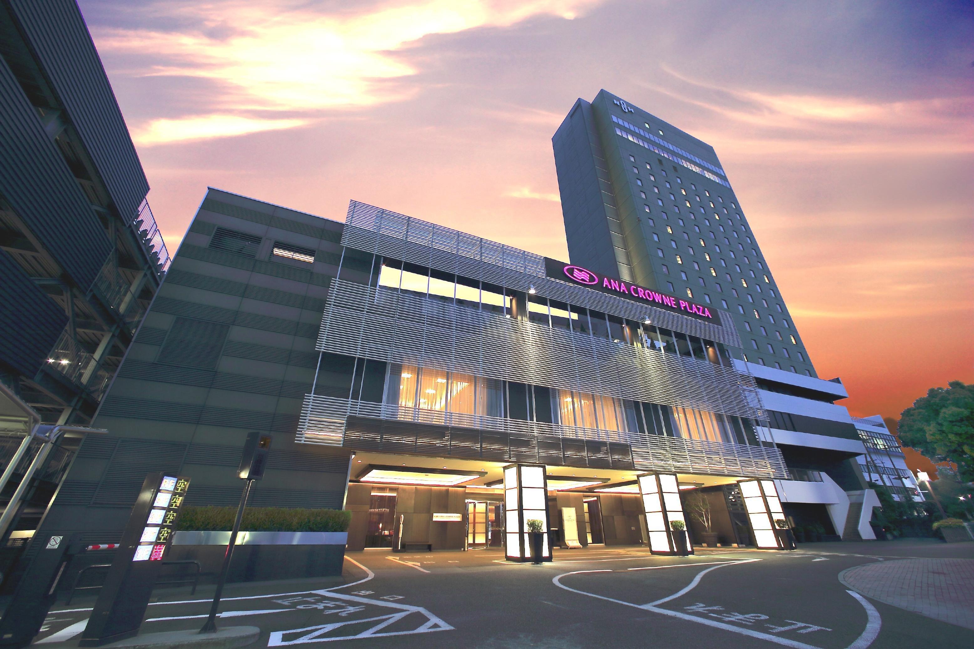 เอเอ็นเอ คราวน์ พลาซา คุมะโมะโตะ นิว สกาย Hotel คุมาโมโตะ ภายนอก รูปภาพ