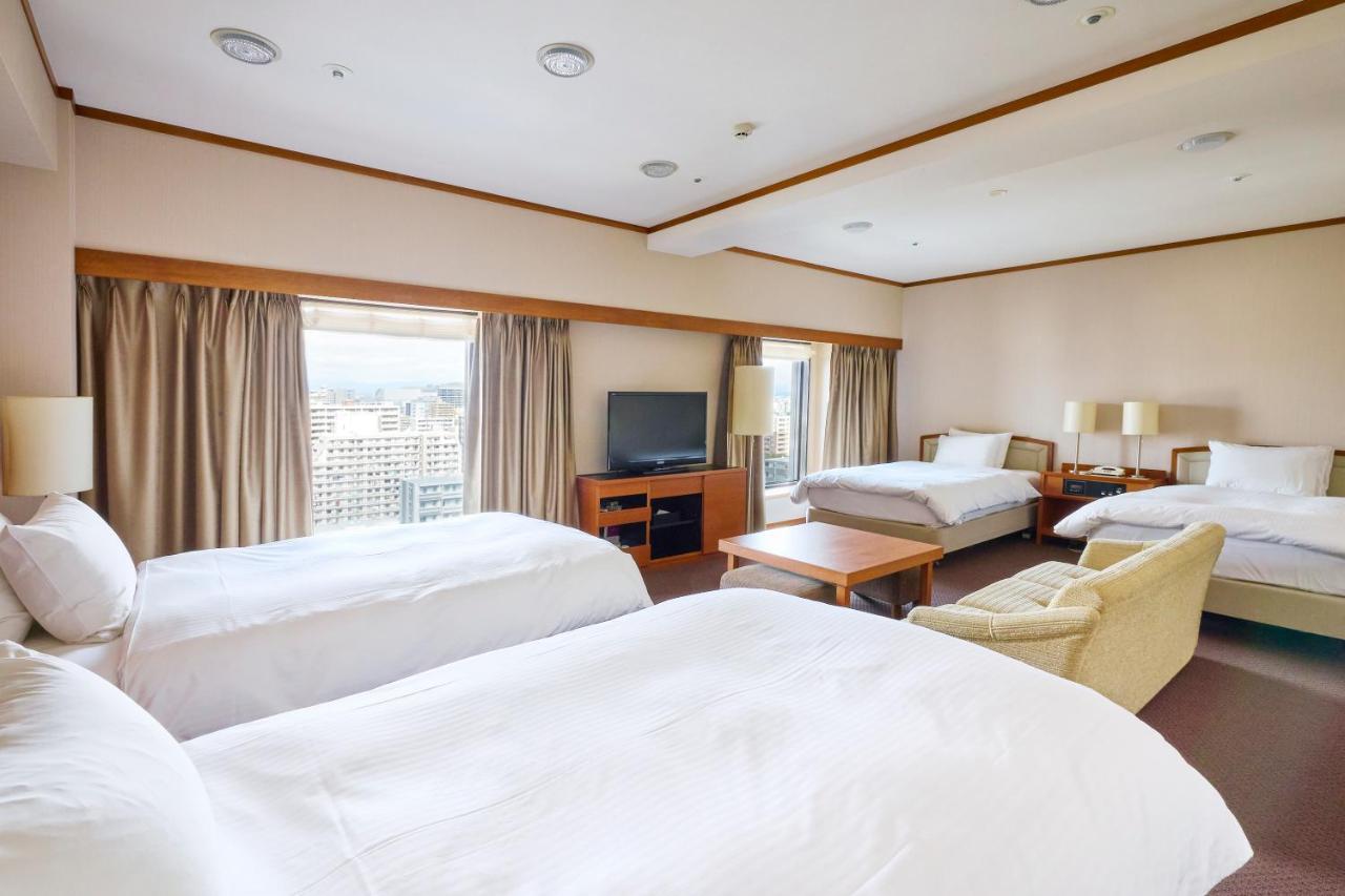 เอเอ็นเอ คราวน์ พลาซา คุมะโมะโตะ นิว สกาย Hotel คุมาโมโตะ ภายนอก รูปภาพ