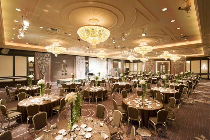 เอเอ็นเอ คราวน์ พลาซา คุมะโมะโตะ นิว สกาย Hotel คุมาโมโตะ ภายนอก รูปภาพ