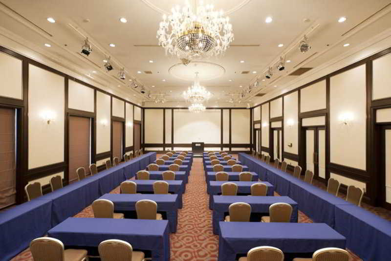 เอเอ็นเอ คราวน์ พลาซา คุมะโมะโตะ นิว สกาย Hotel คุมาโมโตะ ภายนอก รูปภาพ