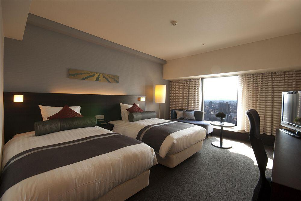 เอเอ็นเอ คราวน์ พลาซา คุมะโมะโตะ นิว สกาย Hotel คุมาโมโตะ ภายนอก รูปภาพ