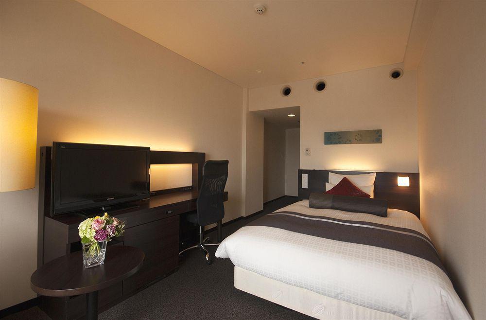 เอเอ็นเอ คราวน์ พลาซา คุมะโมะโตะ นิว สกาย Hotel คุมาโมโตะ ภายนอก รูปภาพ